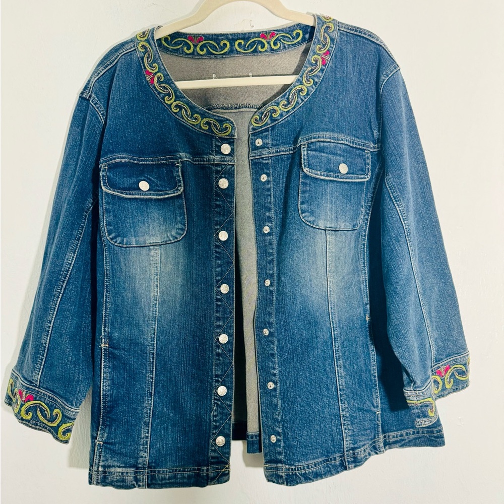 XL Vintage J.Marco-Stretchy denim retro jacket with embroidery and beading.
